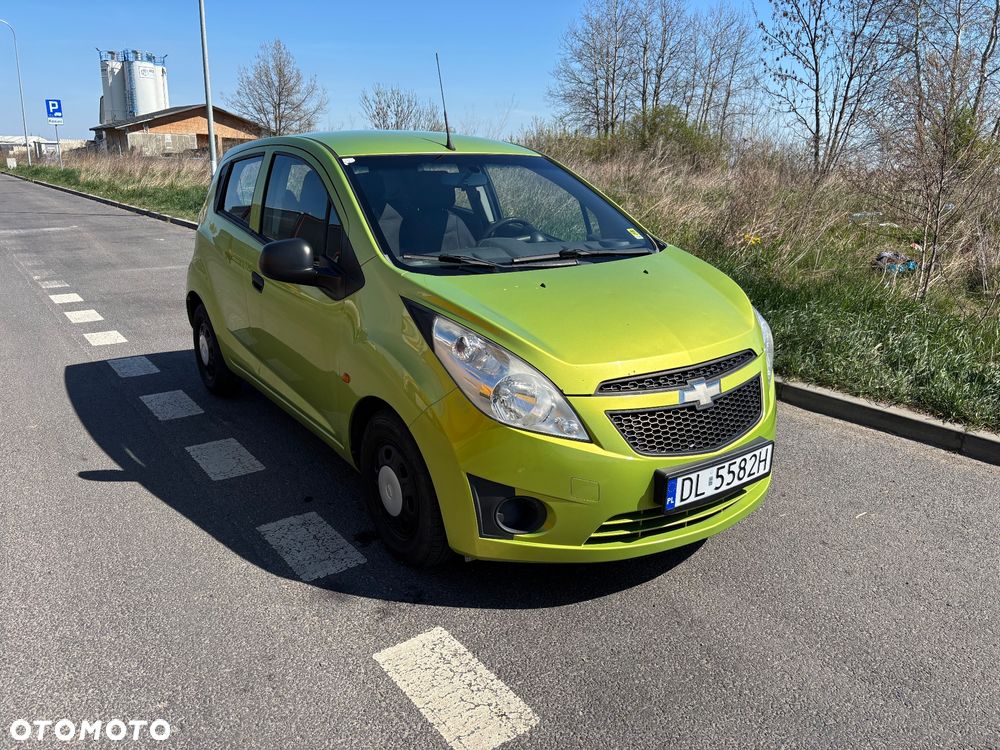Chevrolet Spark 1.0 Base - 3