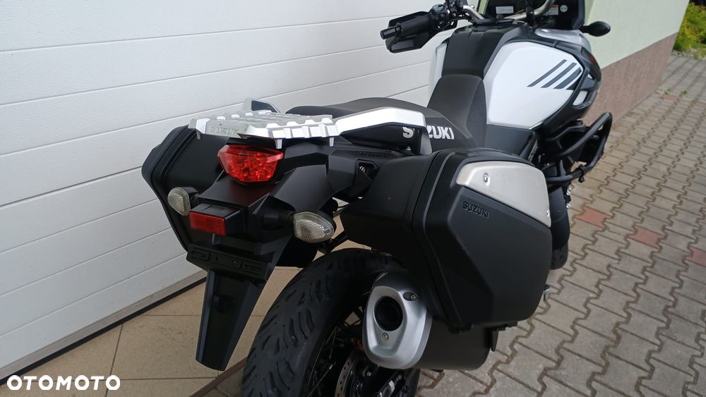 Suzuki DL - 8