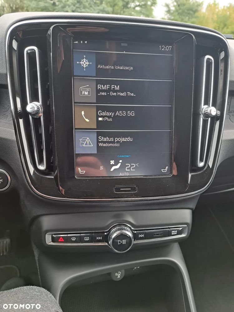 Volvo XC 40 T3 Momentum - 13