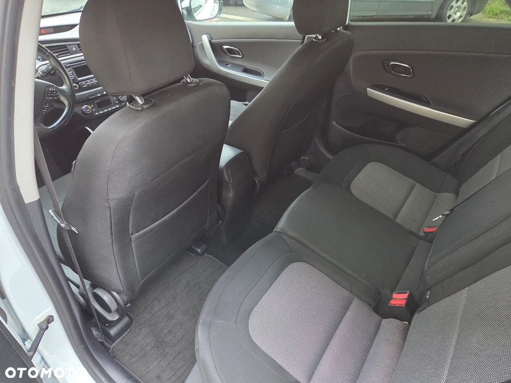 Kia Ceed 1.6 GDI Business Line - 15