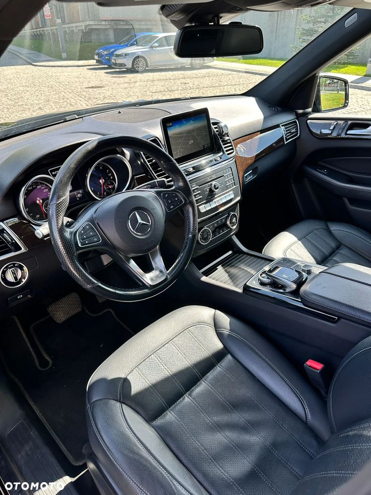 Mercedes-Benz GLE - 7