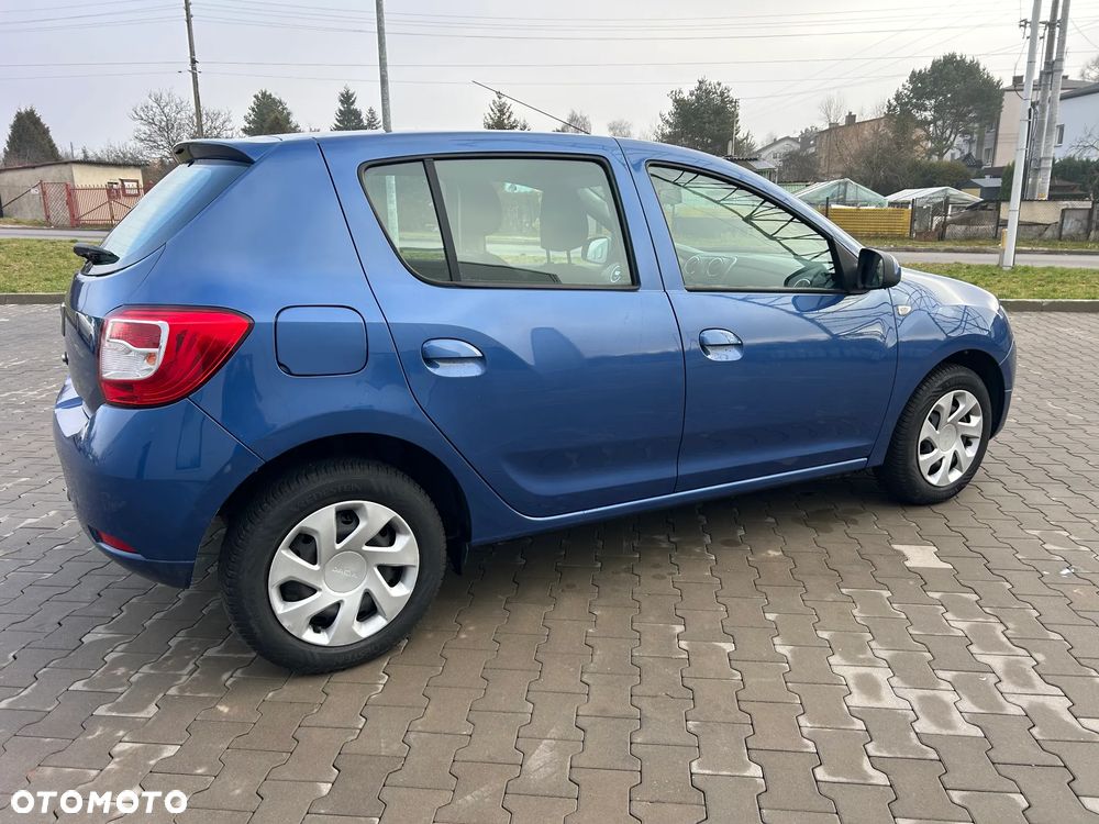 Dacia Sandero 1.2 16V 75 Laureate - 12