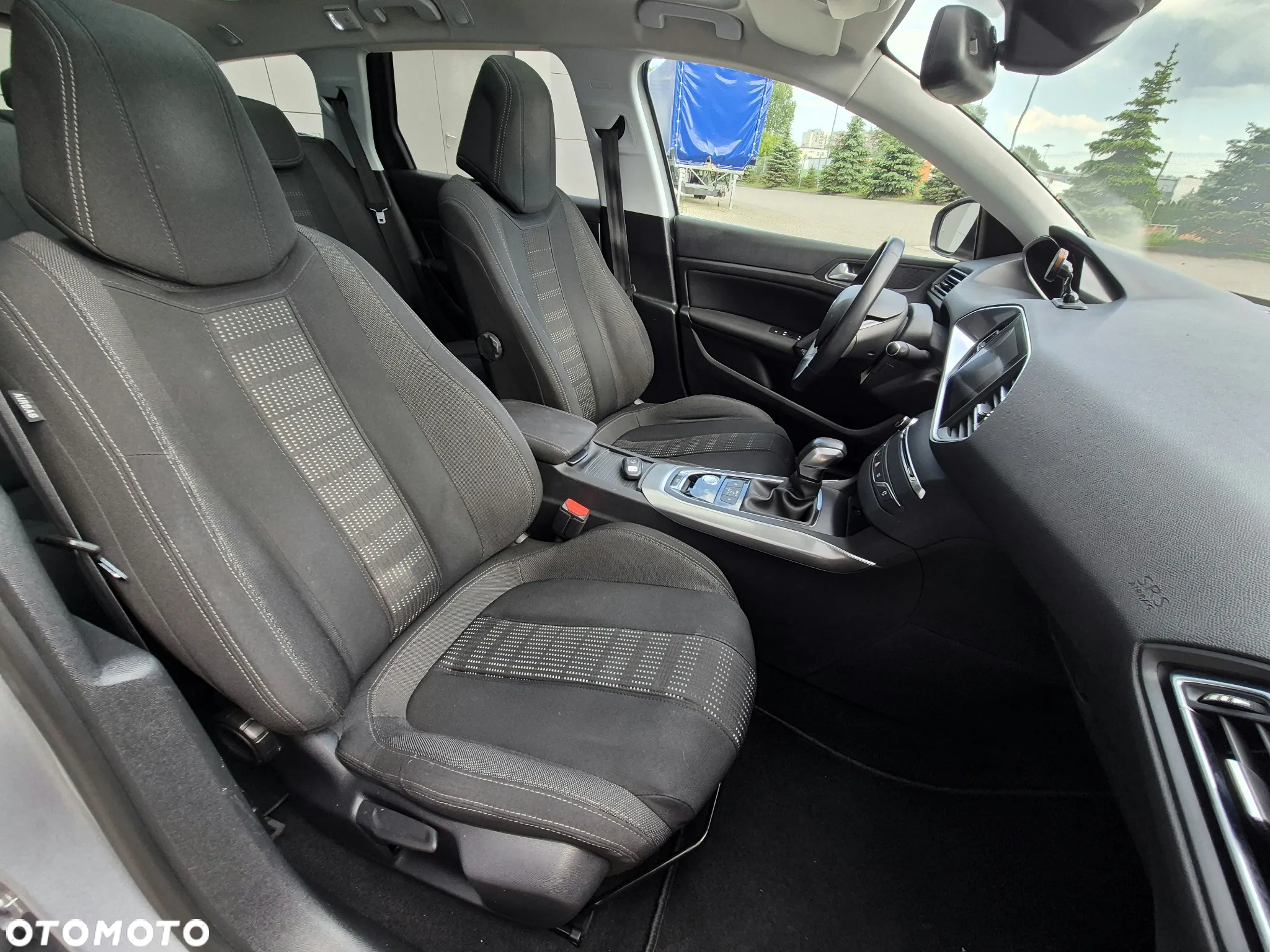Peugeot 308 SW BlueHDi 150 Automatik Stop & Start Allure - 22