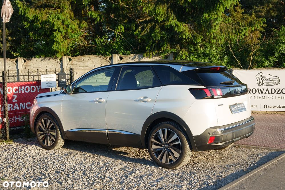 Peugeot 3008 1.2 PureTech GPF Allure S&S - 7