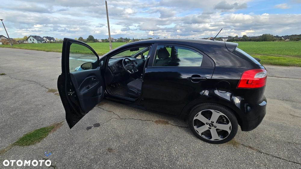 Kia Rio 1.2 Business Line - 7