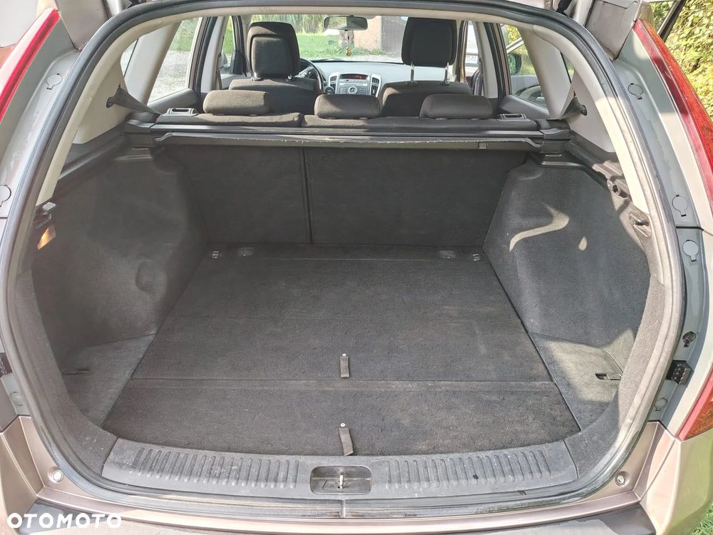 Kia Ceed - 17