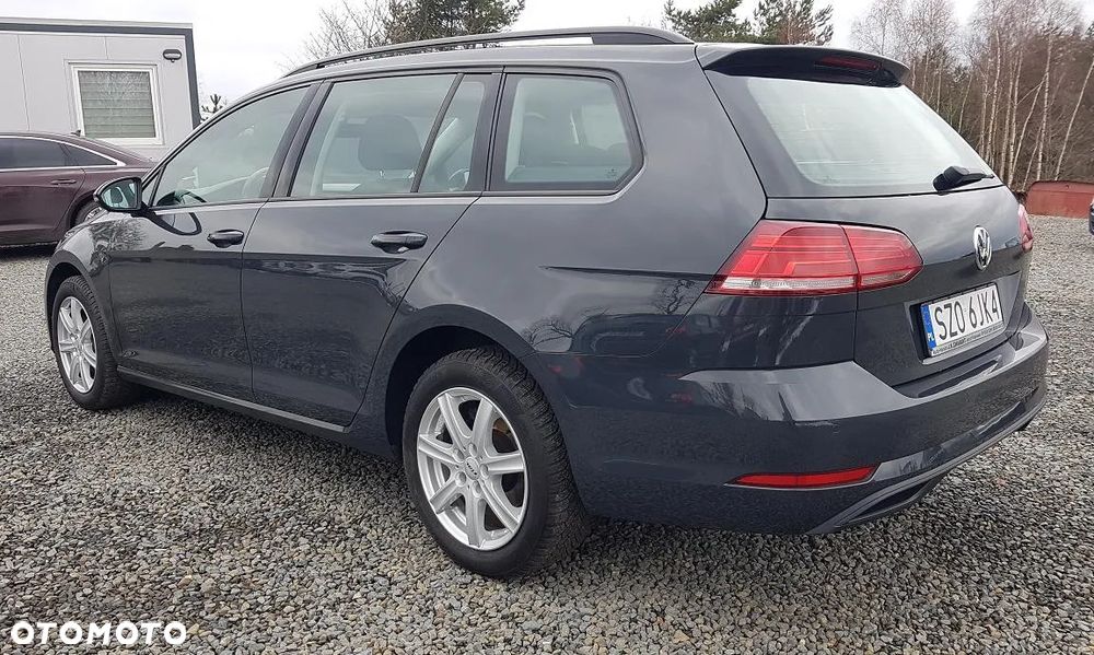 Volkswagen Golf Variant - 5