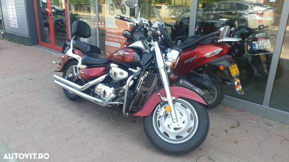 Suzuki Boulevard C90T - 1