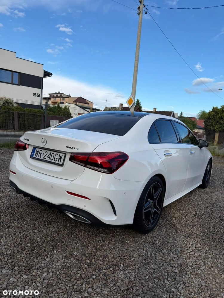 Mercedes-Benz Klasa A 220 4-Matic AMG Line 7G-DCT - 6