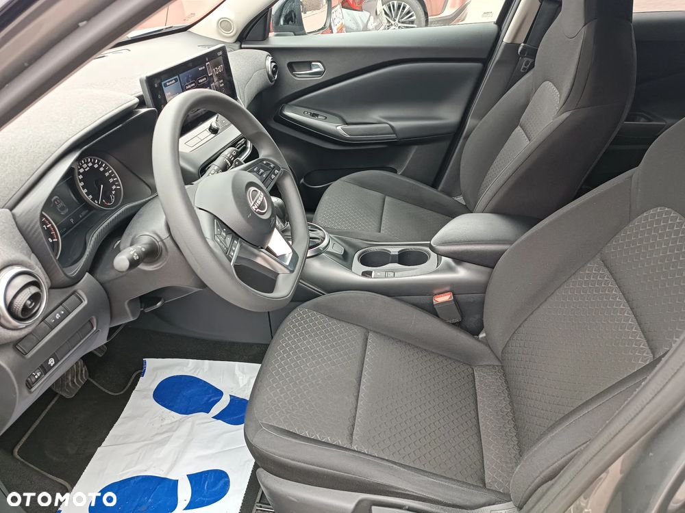 Nissan Juke 1.0 DIG-T Acenta DCT - 17
