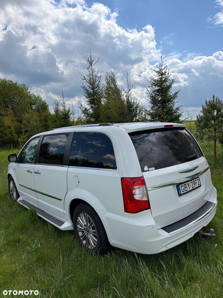 Chrysler Town & Country 3.6 Limited - 3