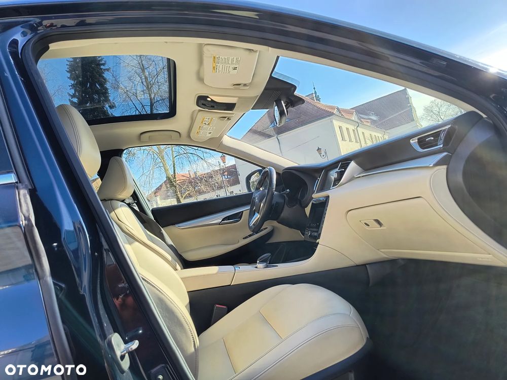 Infiniti QX50 - 15