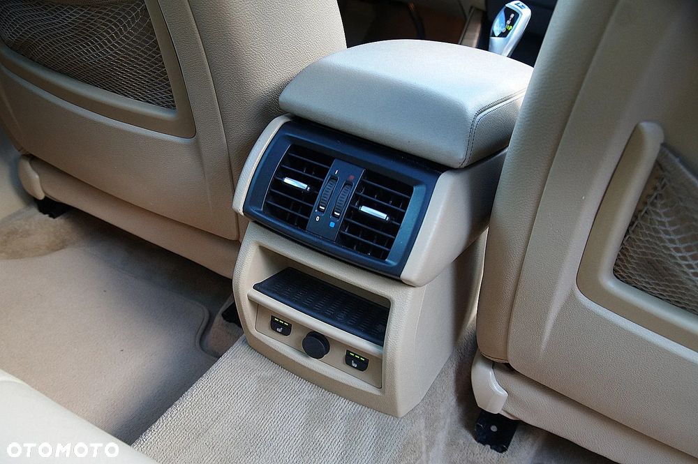 BMW X3 xDrive28i Sport-Aut Advantage - 26