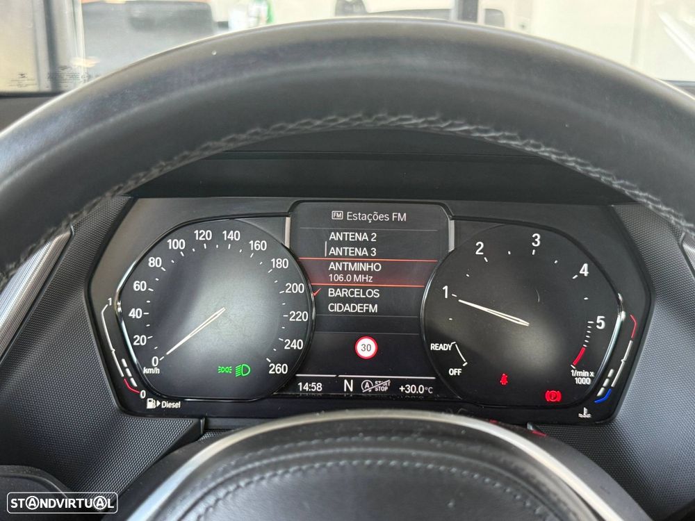 BMW 116 d Pack Desportivo M - 47