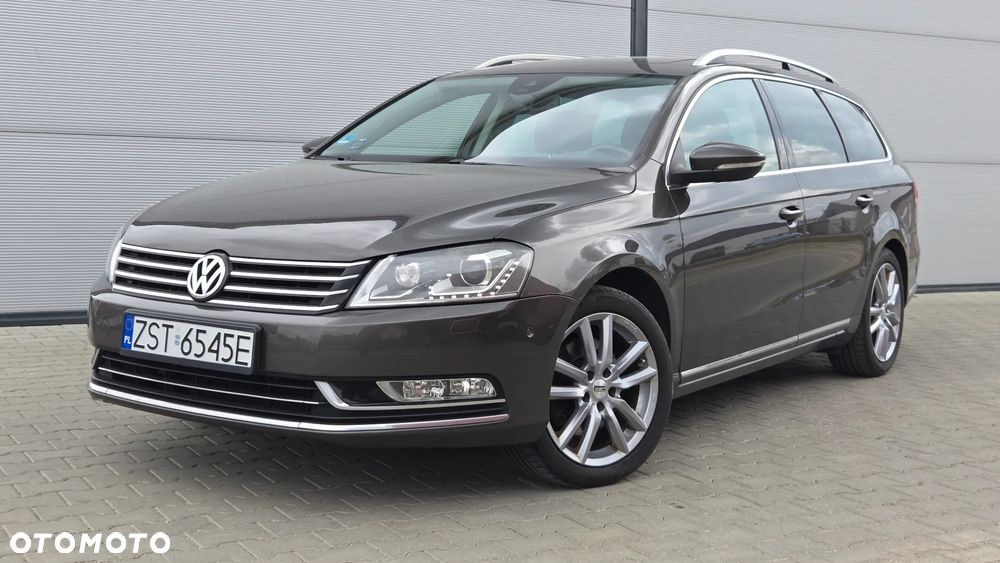 Volkswagen Passat 2.0 TDI 4Motion DSG BlueMotion Tech Highline - 4
