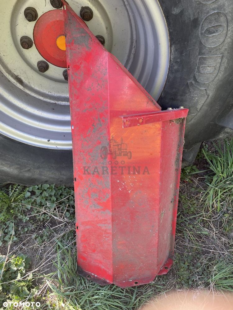 Massey Fergusson 32 kombajn - osłona lewa koła - 1