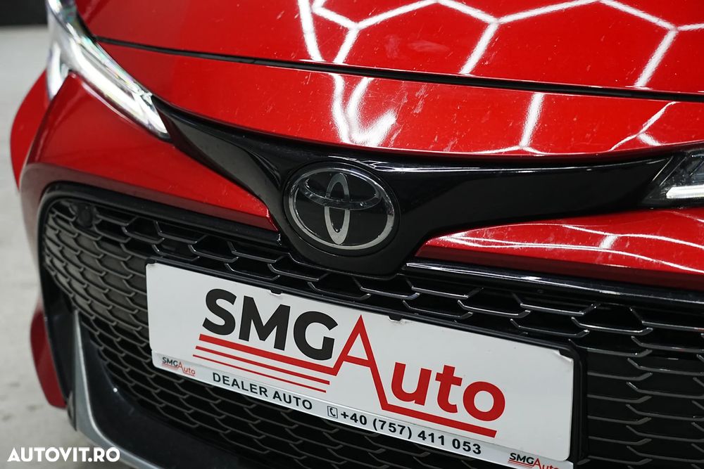 Toyota Corolla 2.0 HSD Exclusive Plus GR Sport Bi-Tone - 10