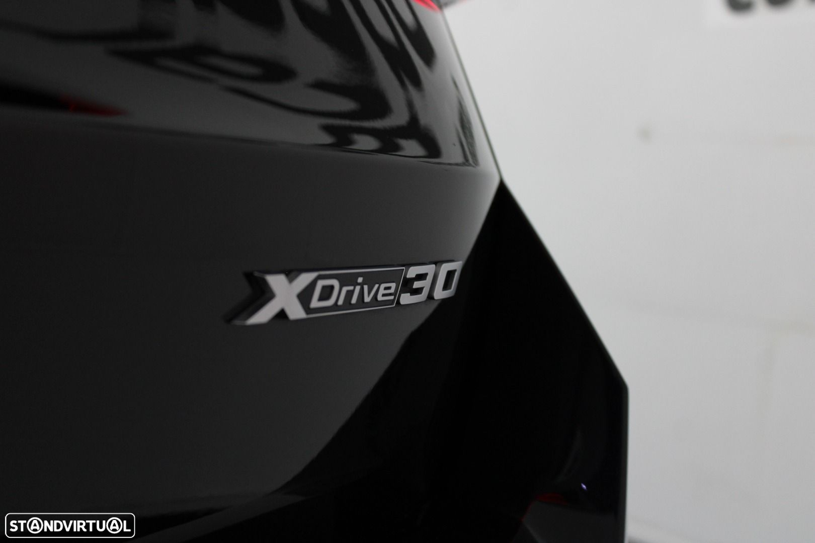 BMW iX1 xDrive30 Pack Desportivo M - 37