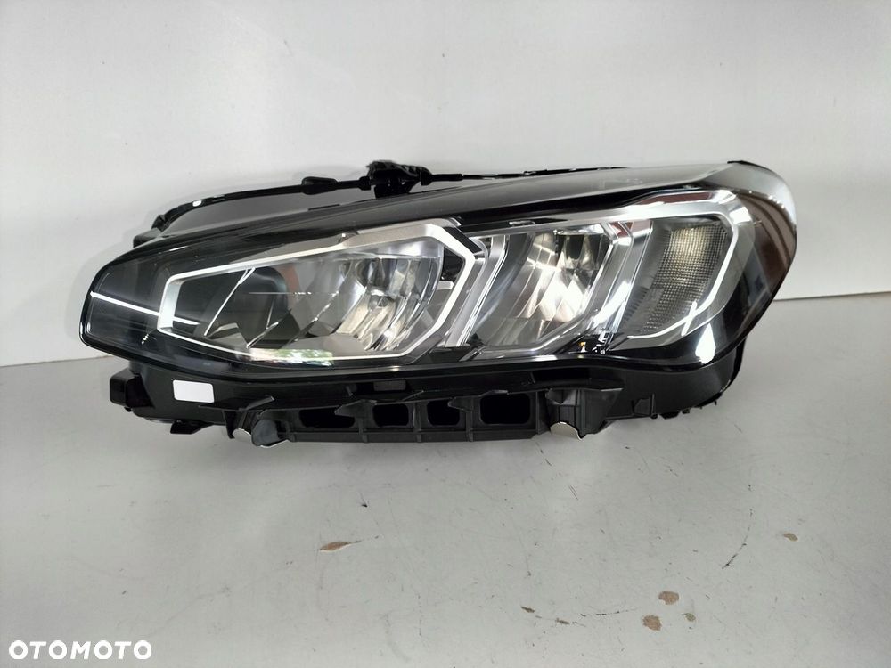 Lampa przednia lewa BMW 2 U06 ACTIVE TOURER 21- - 2