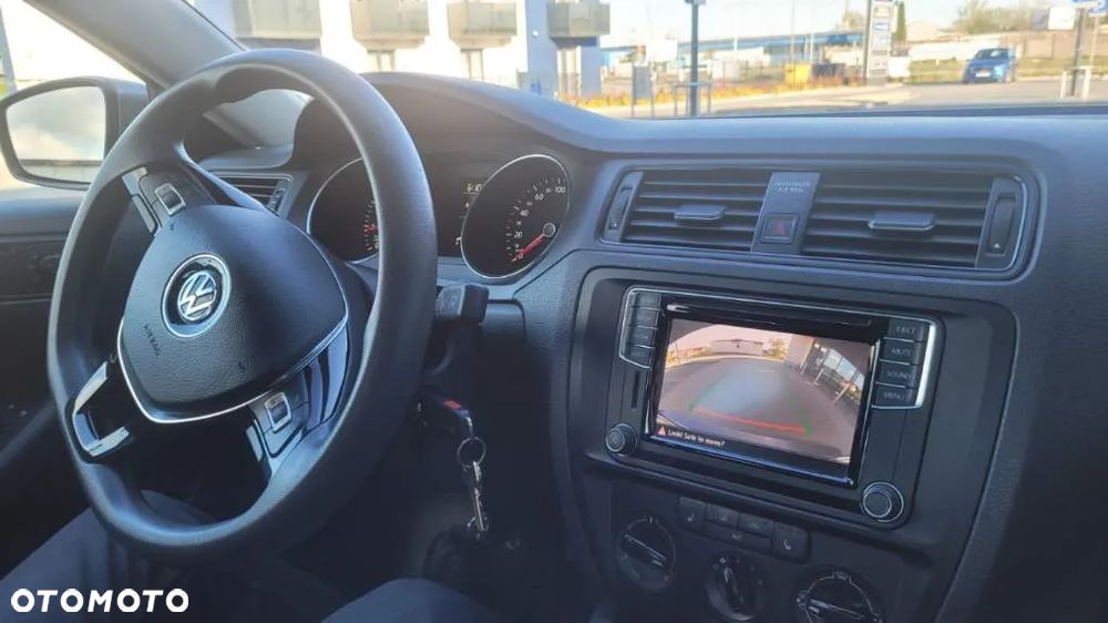 Volkswagen Jetta 1.4 TSI DSG BlueMotion Technology - 4