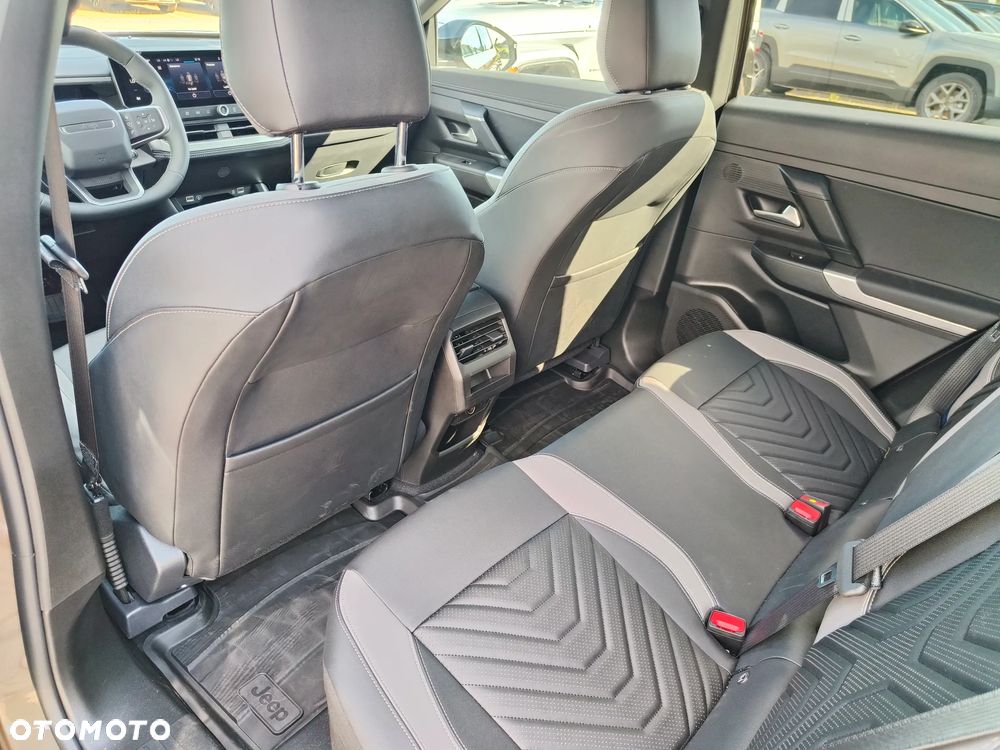 Jeep Compass 73.7kWh Standard Range Altitude FWD - 11