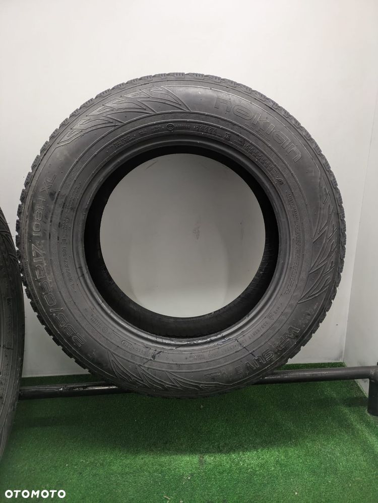 Opony zimowe 235/65/17 Nokian Tyres WR SUV 3 - 8