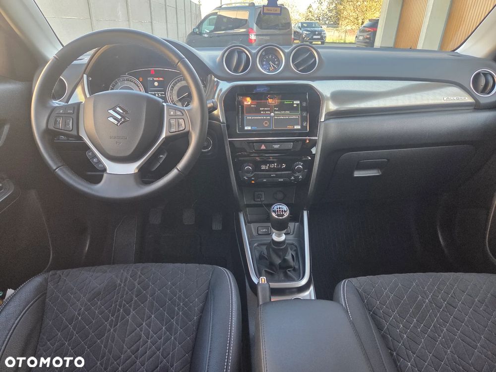 Suzuki Vitara 1.4 Boosterjet SHVS Elegance Sun 4WD - 6