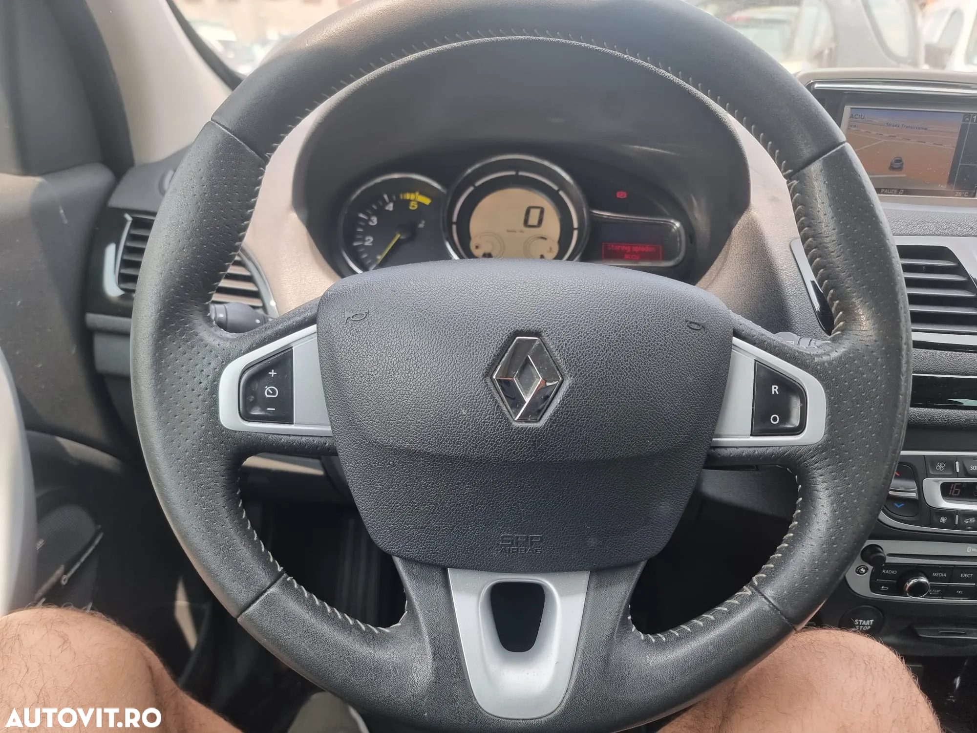 Renault Megane Sport Tourer 1.5 dCi GT Line - 8