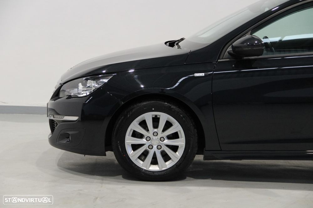 Peugeot 308 1.6 BlueHDi Style - 3