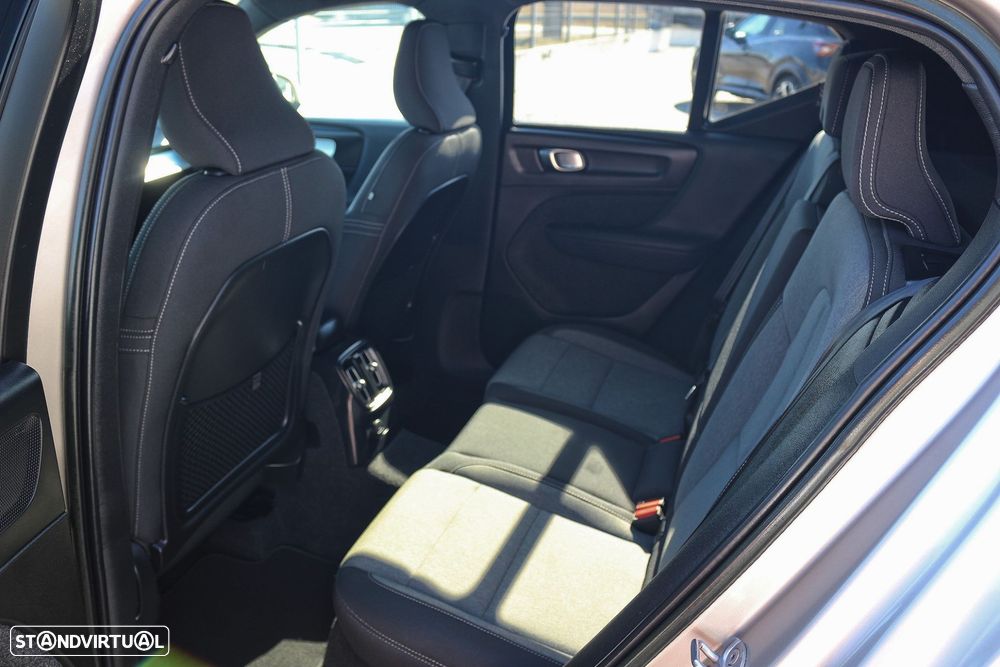 Volvo XC 40 1.5 T5 PHEV Core - 37