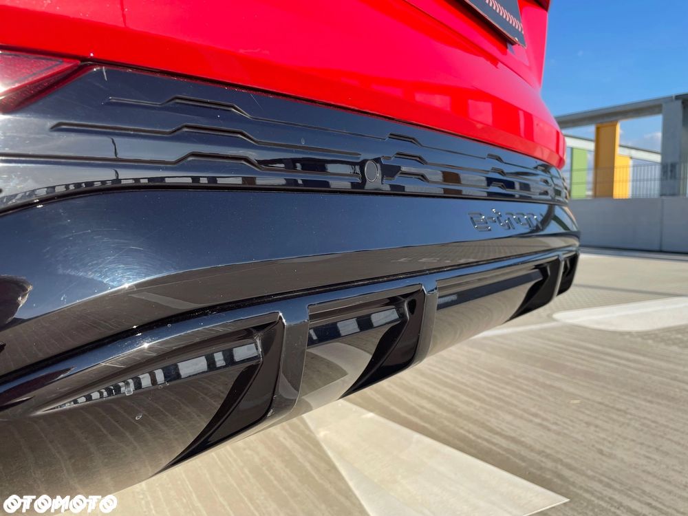 Audi Q8 Sportback e-tron - 19