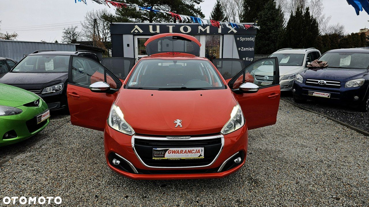 Peugeot 208 - 13