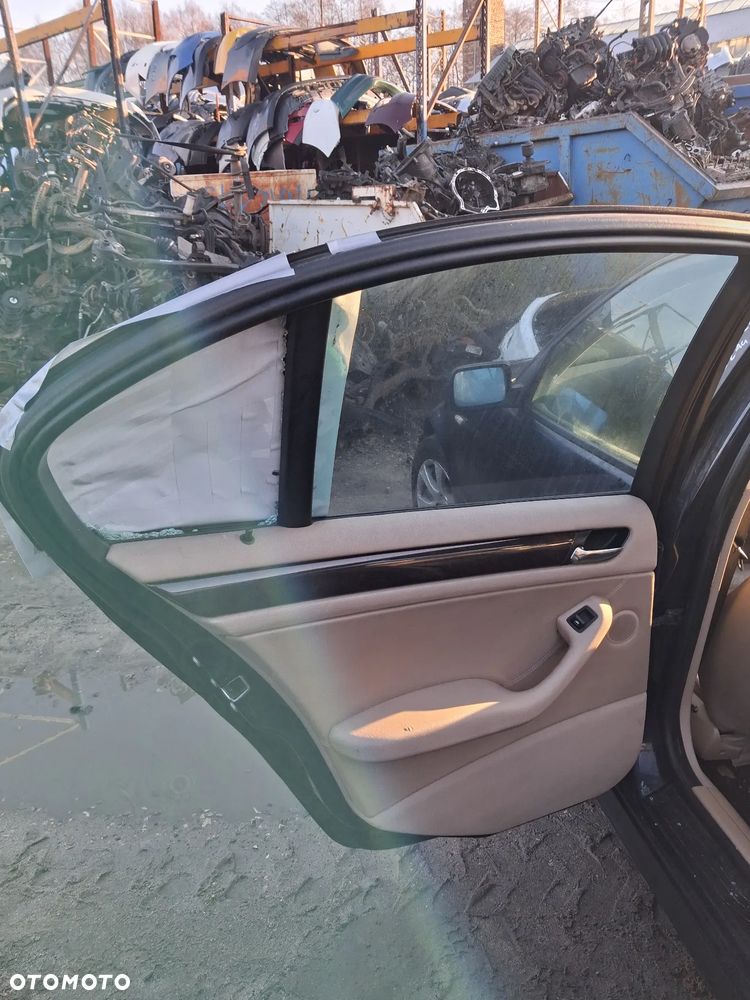 Bmw e46 sedan drzwi lewy tyl 317 - 5