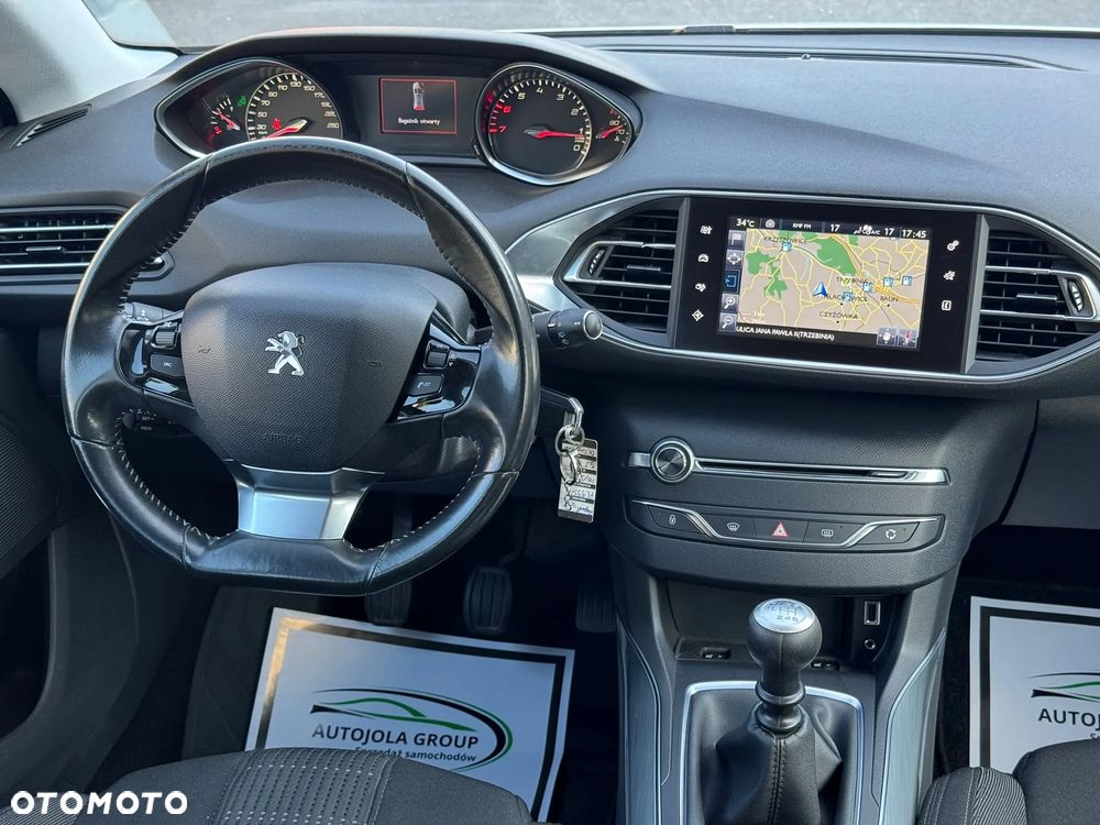 Peugeot 308 - 13