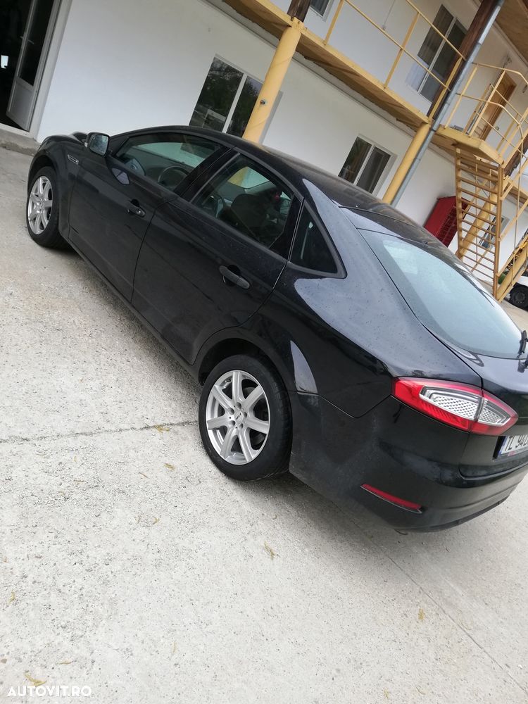 Ford Mondeo 2.0 TDCi Trend - 9