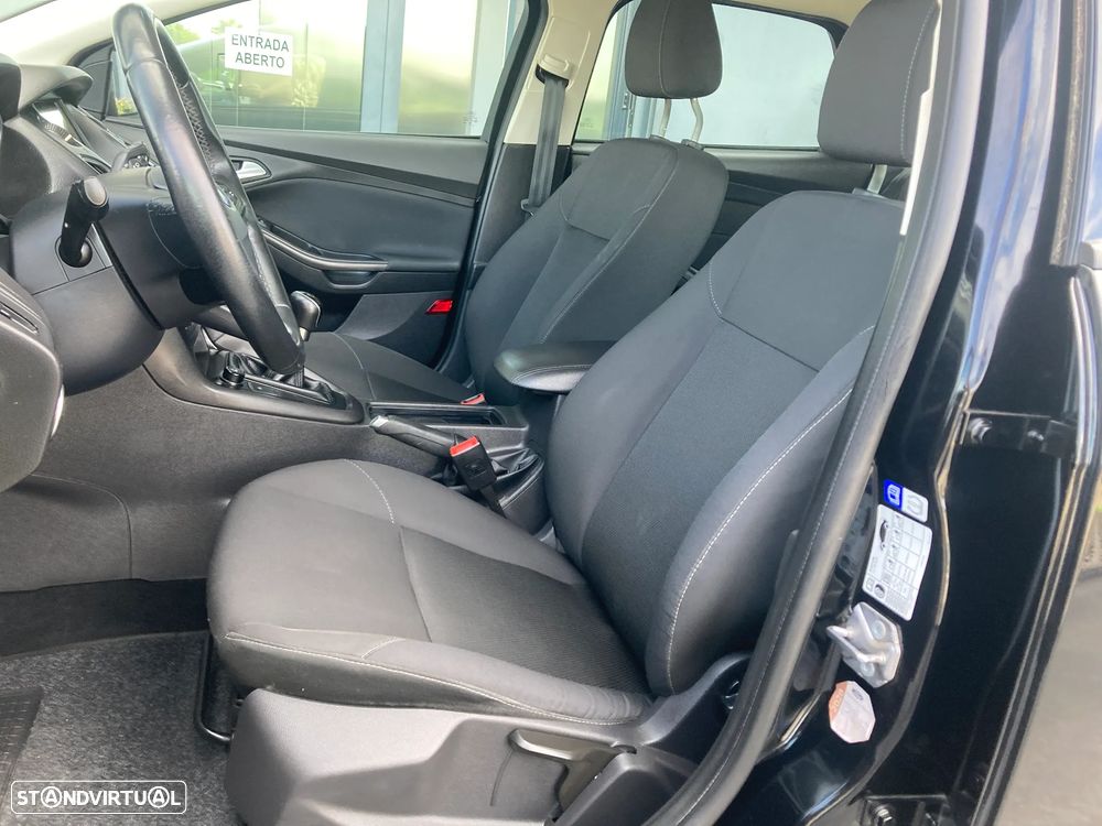 Ford Focus SW 1.5 EcoBlue S&S TITANIUM - 28