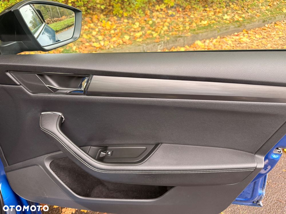 Skoda Superb 2.0 TDI SCR Style - 21