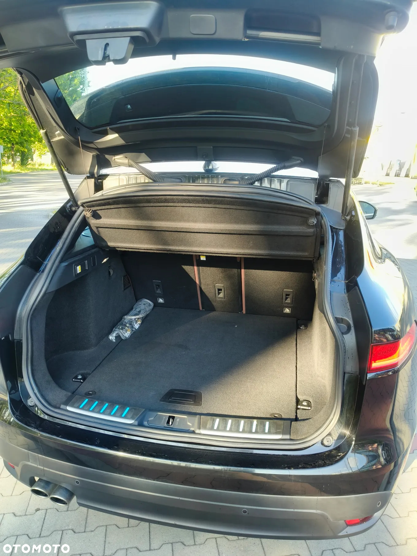 Jaguar F-Pace 2.0 i4D AWD Prestige - 22
