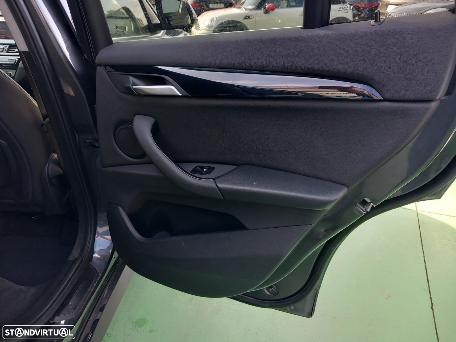 BMW X1 16 d sDrive Line Sport Auto - 24