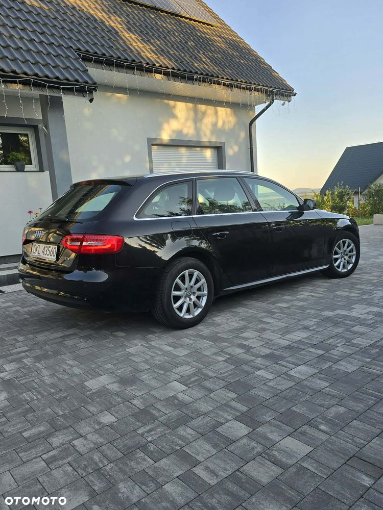 Audi A4 Avant - 2
