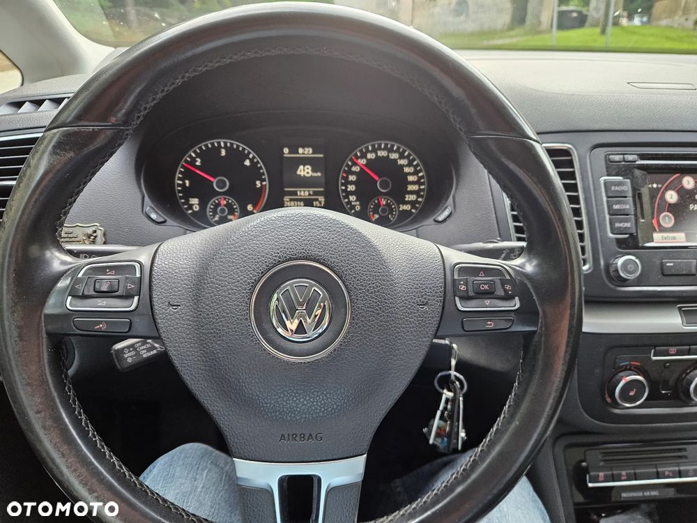 Volkswagen Sharan - 9