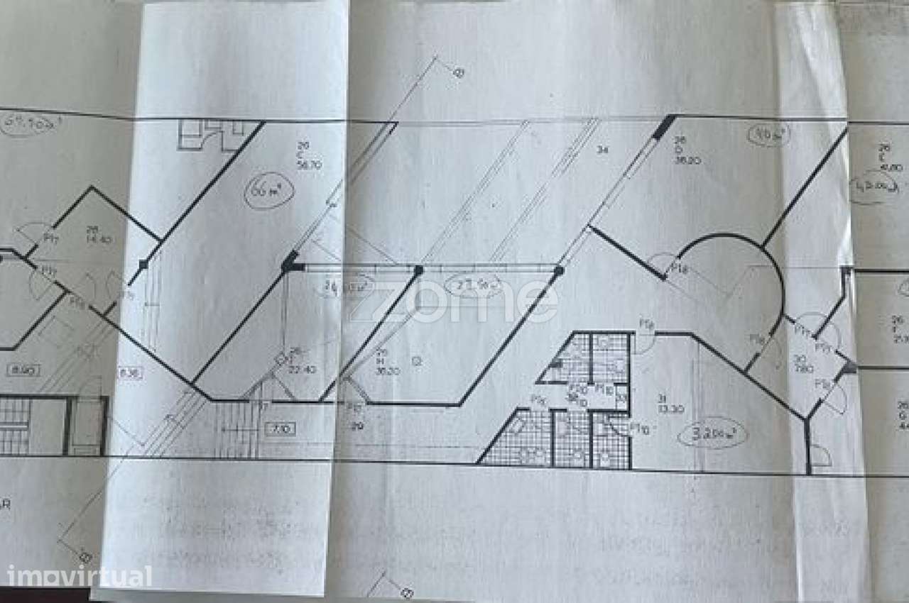 Excelente Investimento em Guimarães - Grande imagem: 4/4