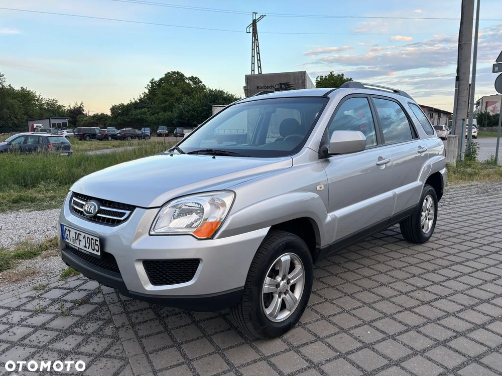 Kia Sportage 2.0 Freedom + - 3