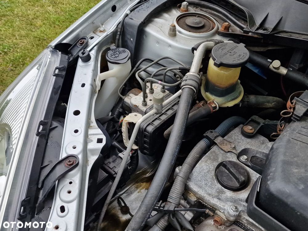 Toyota RAV4 4x4 - 36