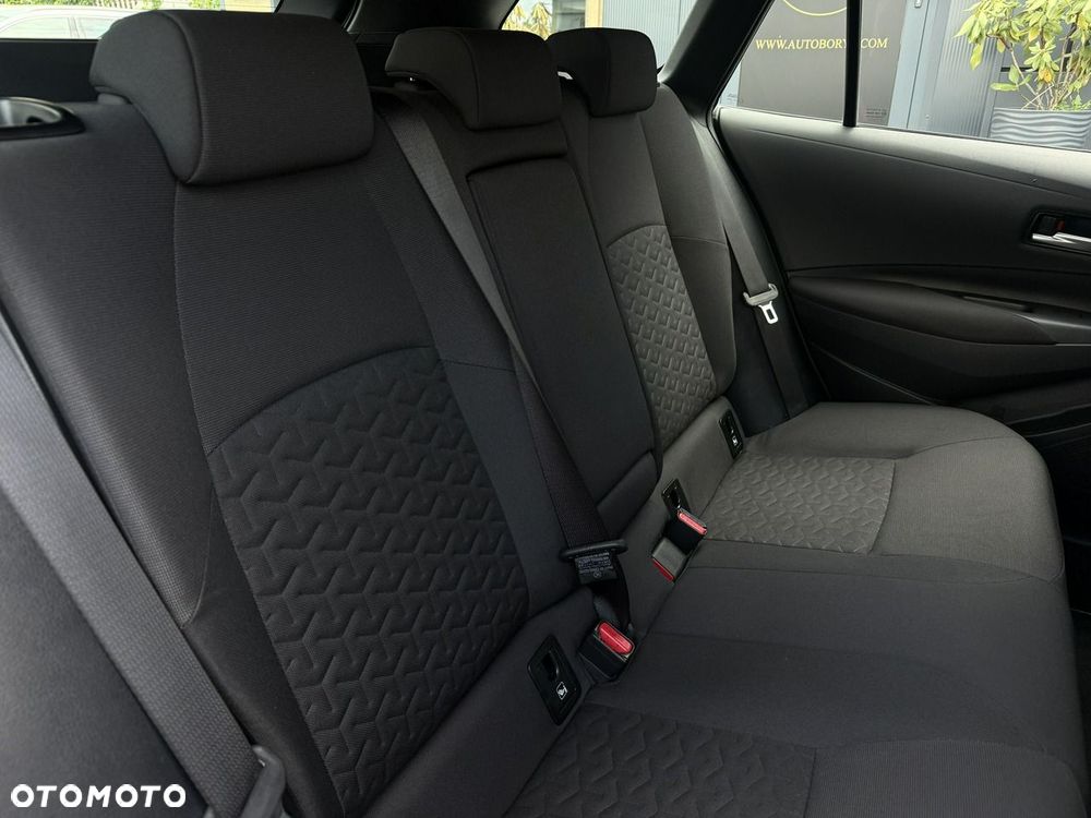 Toyota Corolla 1.8 Hybrid Comfort - 33