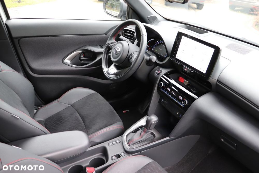 Toyota Yaris Cross 130 1.5 VVT-i GR Sport - 10
