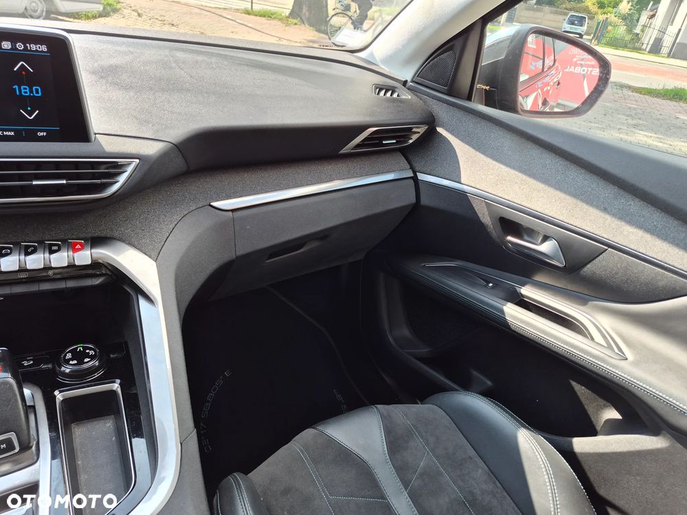 Peugeot 3008 PureTech 130 Stop & Start GPF EAT8 Crossway - 13