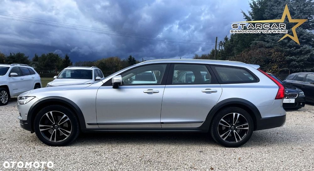 Volvo V90 Cross Country - 8