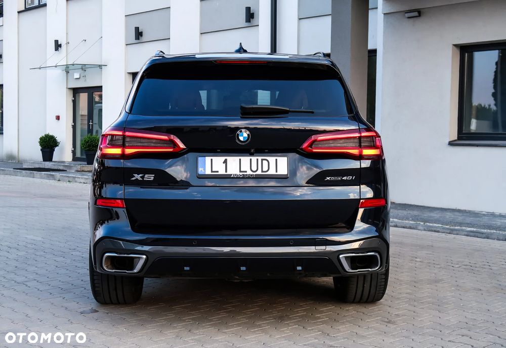 BMW X5 xDrive40i - 11