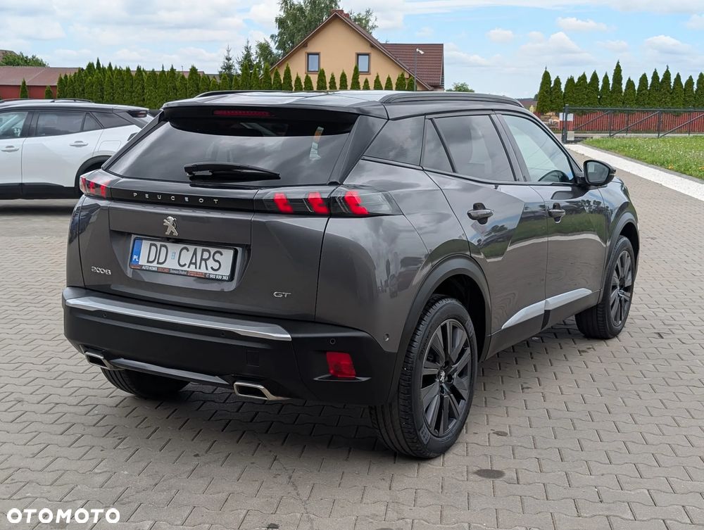 Peugeot 2008 PureTech 130 EAT8 GT - 15